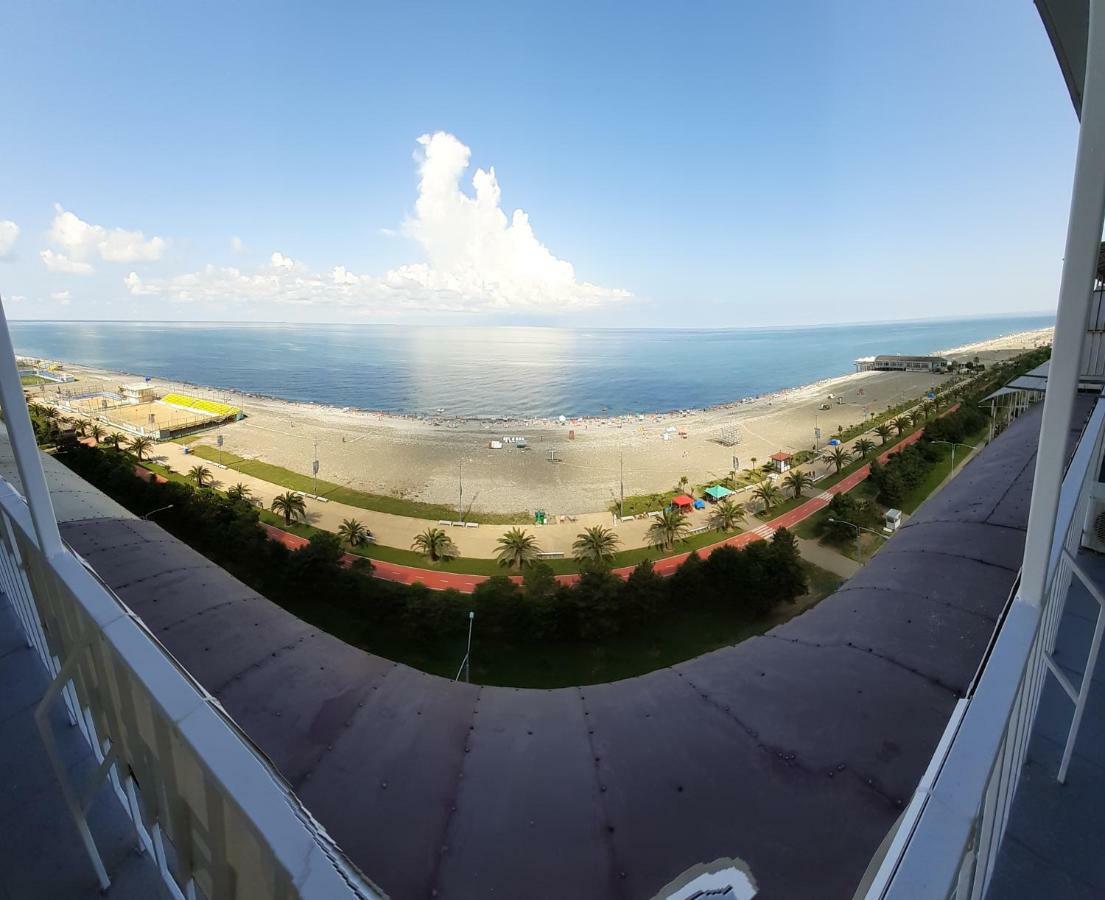 Beautiful House By The Sea Lägenhet Batumi Exteriör bild